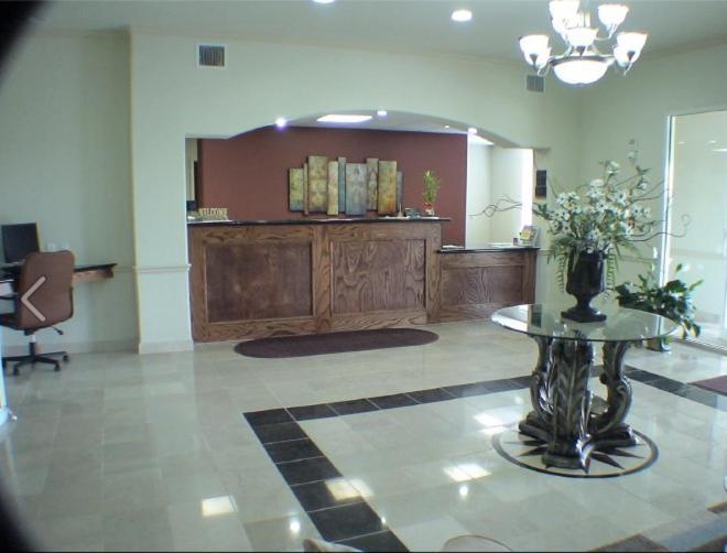 Budget Host Inn And Suites Cameron Ngoại thất bức ảnh
