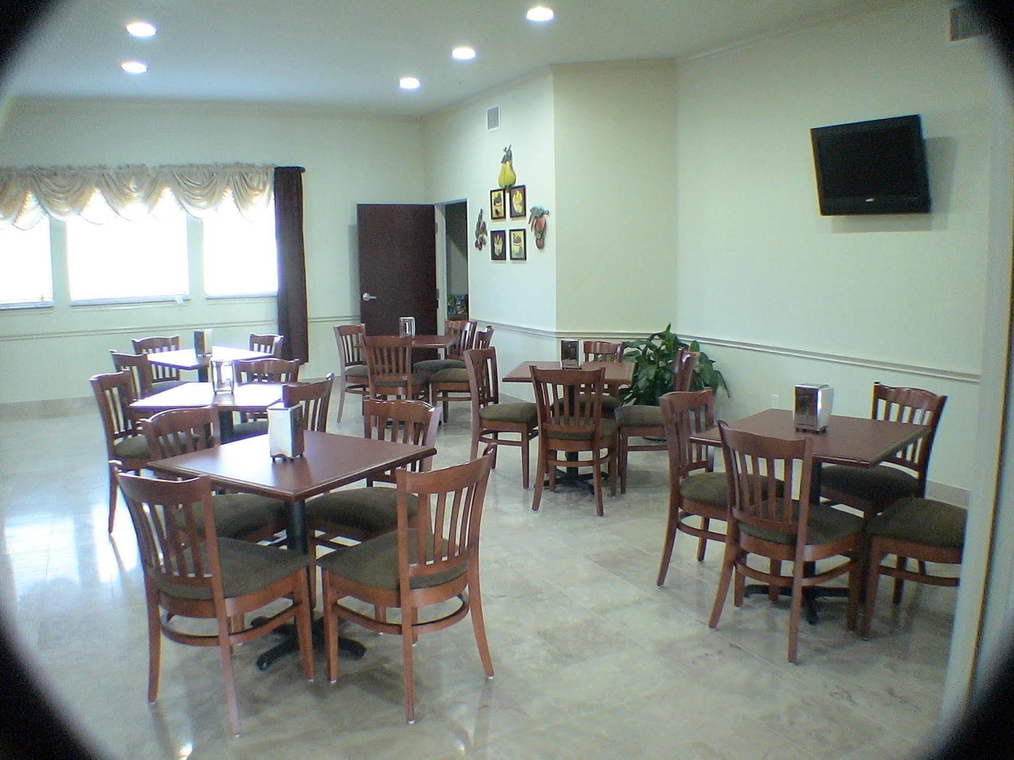 Budget Host Inn And Suites Cameron Ngoại thất bức ảnh